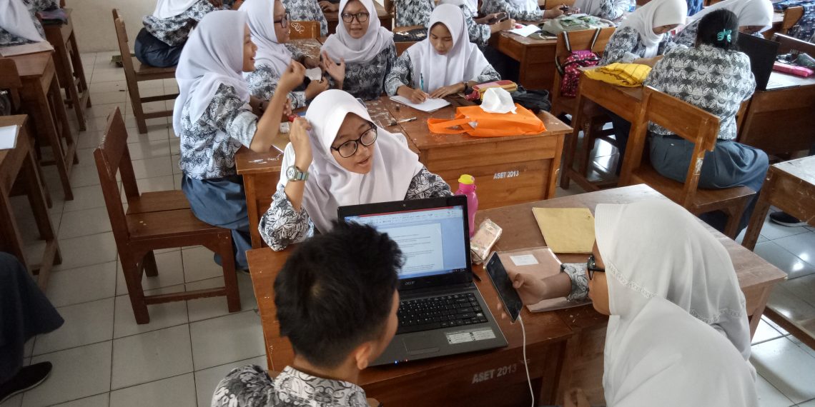 Bukan Mengejar Materi Pelajaran, Tapi Pencapaian Kompetensi