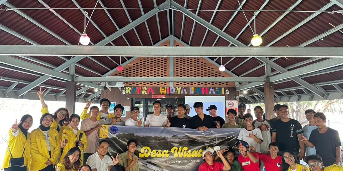 Sosialisasi kepada POKDARWIS Pulau Harapan: Pentingnya Sertifikasi Badan Nasional Sertifikasi Profesi