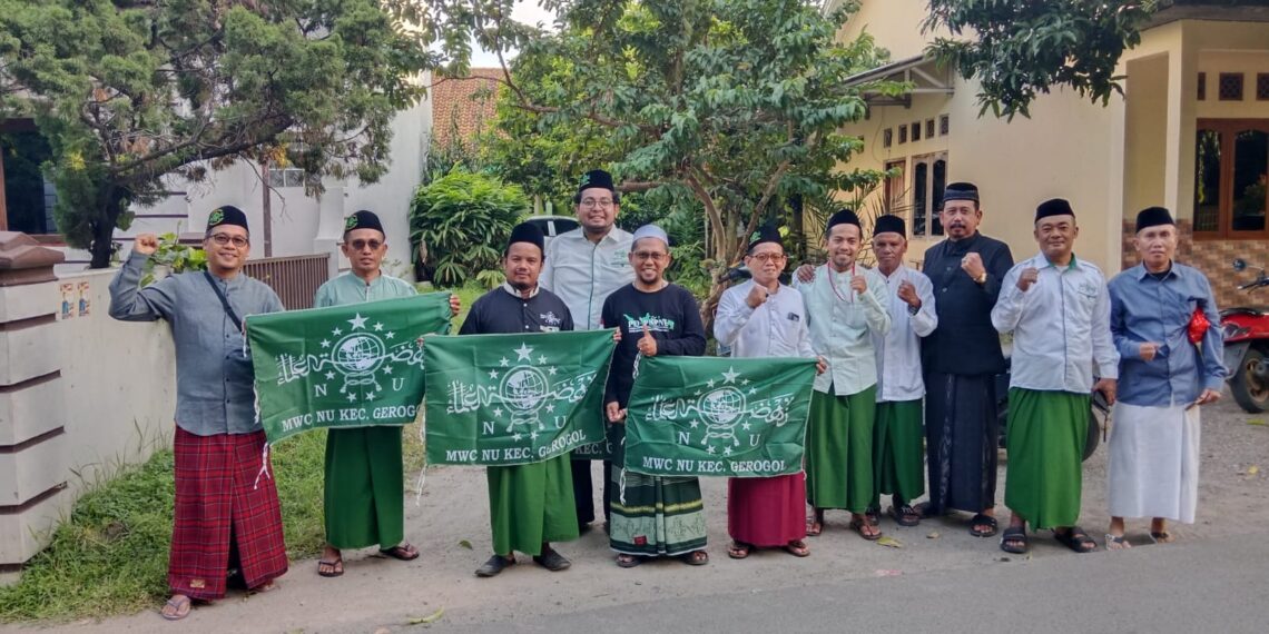 Dakwah di Pinggir Jalan: Konsistensi LAZISNU Cilegon dalam Berbagi Takjil